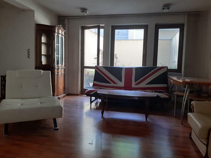 Pleasant Apartment Under The Bratislava Castle Eksteriør billede